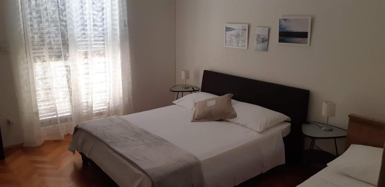 Apartments Marzic 파그 외부 사진