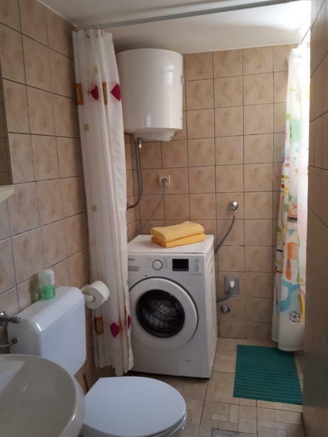 Apartments Marzic 파그 외부 사진