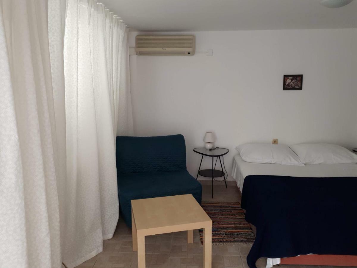 Apartments Marzic 파그 외부 사진